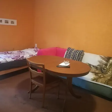 Monteurwohnung Patzer * Hermsdorf (Thuringia)